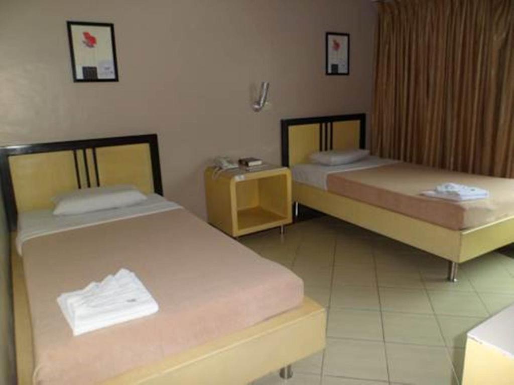 Riverside Inn Babuy Zimmer foto